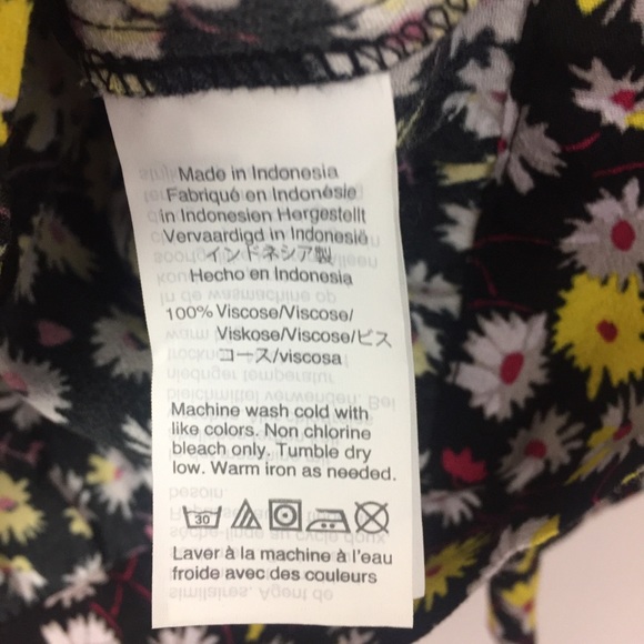 {madewell} french floral wrap top - Picture 8 of 8